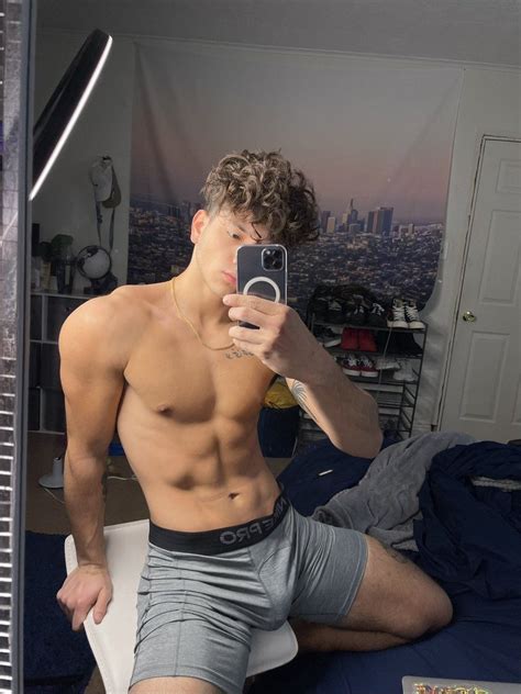 teen guy onlyfans|10 Top Male OnlyFans & Best Male OnlyFans